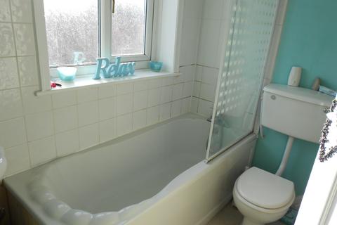 3 bedroom house to rent, Parkstone Drive, Swinton M27