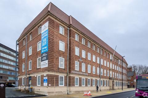 Office to rent, Station Rd Stoke On Trent ST4 2SA