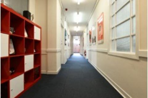 Office to rent, Station Rd Stoke On Trent ST4 2SA