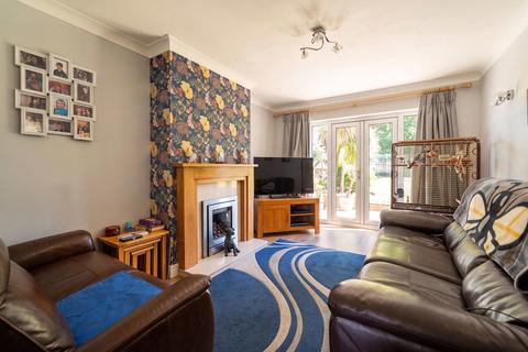4 bedroom semi-detached house for sale, The Dell, Solihull