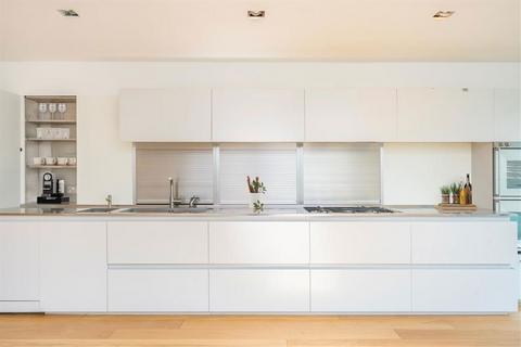 5 bedroom terraced house to rent, Elm Grove Road, London SW13