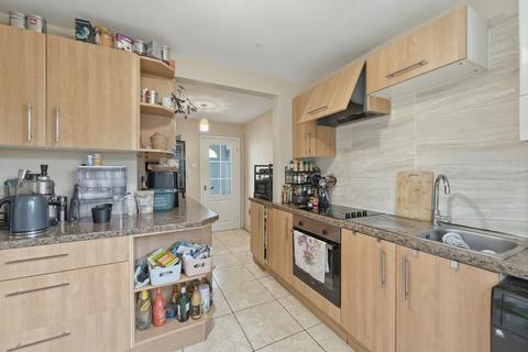 3 bedroom terraced house for sale, Farm Lane, Cwmbran, NP44