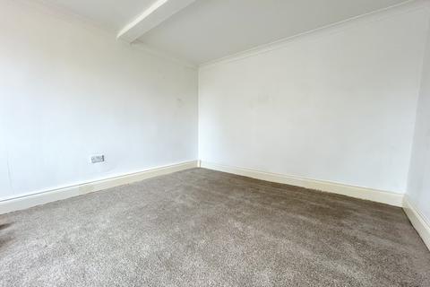 2 bedroom maisonette to rent, A Queen Ann Road, Bristol, BS5