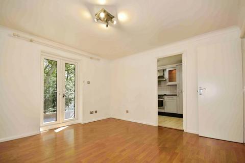 1 bedroom flat for sale, High Road, Buckhurst Hill IG9