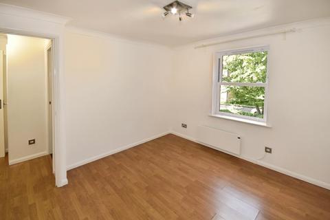 1 bedroom flat for sale, High Road, Buckhurst Hill IG9