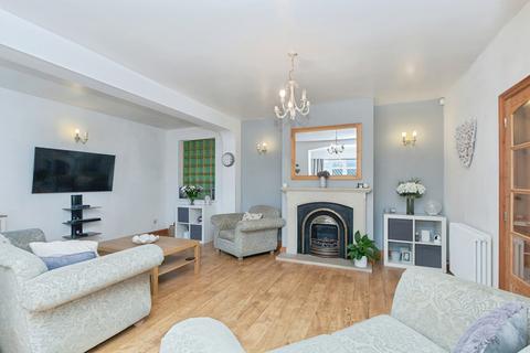 5 bedroom detached house for sale, Barkbythorpe Road, Leicester, Leicestershire, LE4
