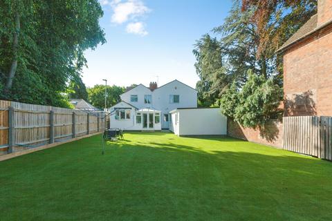 5 bedroom detached house for sale, Barkbythorpe Road, Leicester, Leicestershire, LE4