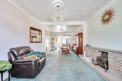 3 bedroom semi-detached house for sale, Kenmore Avenue, Harrow HA3