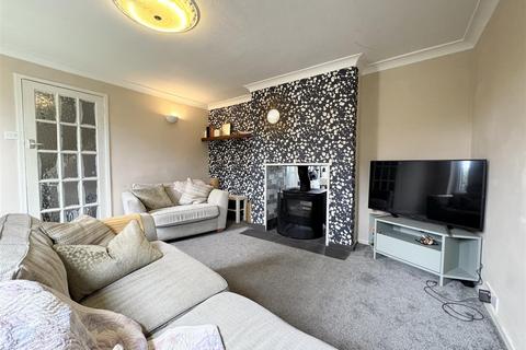 3 bedroom semi-detached house for sale, Westerley Way, Shelley, Huddersfield HD8 8HN