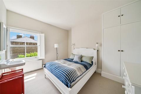 3 bedroom apartment to rent, Nightingale Lane, SW12