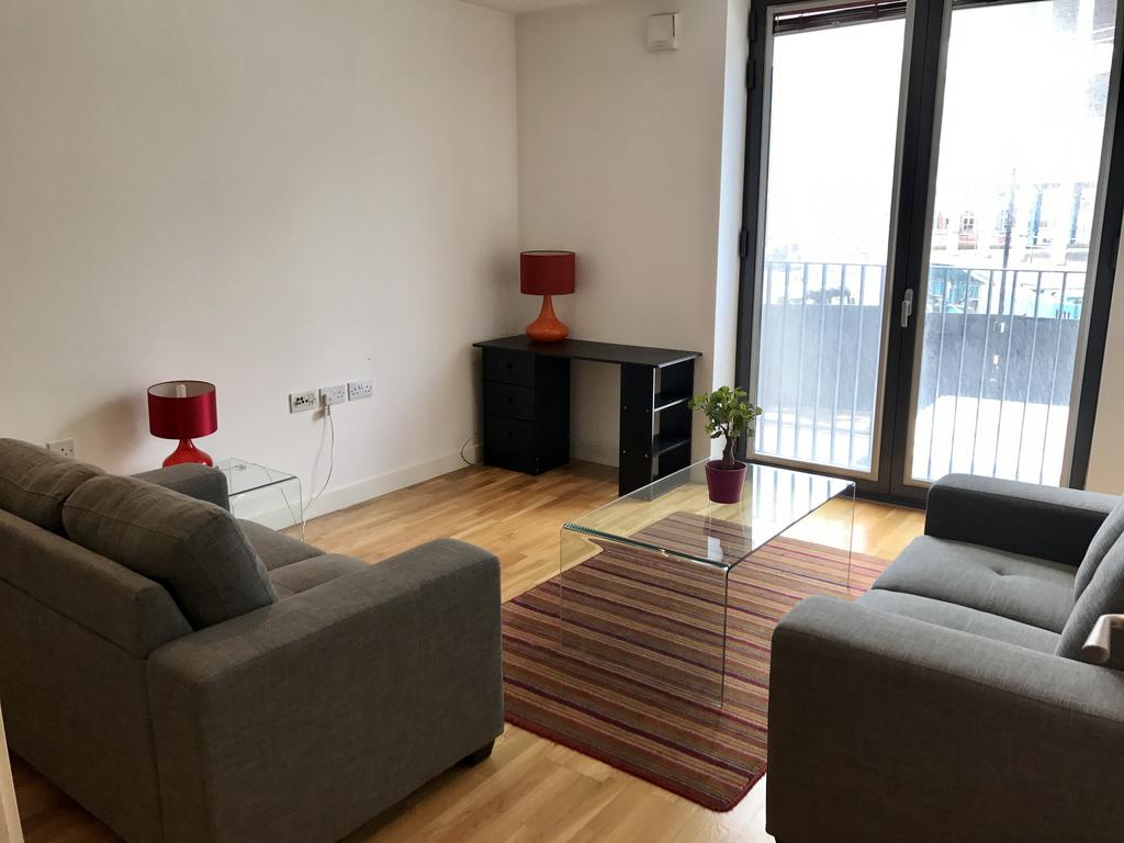 Apartment in Manchester, Piccadilly, City Centre - View 4