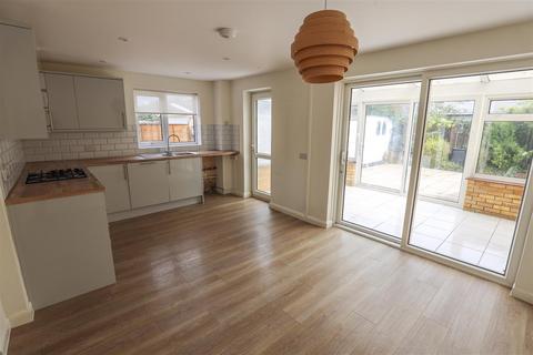 undefined, 2 Druids Green, Cowbridge, Vale of Glamorgan, CF71 7BP