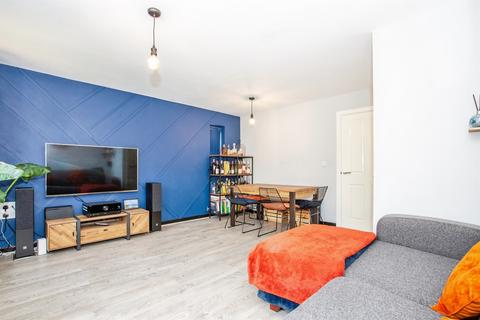 3 bedroom end of terrace house for sale, Station Road, Thrapston, Kettering