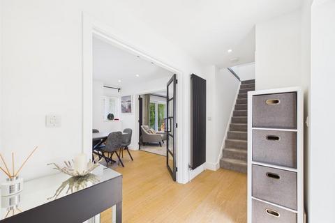 4 bedroom detached house for sale, Vence Close, Stamford