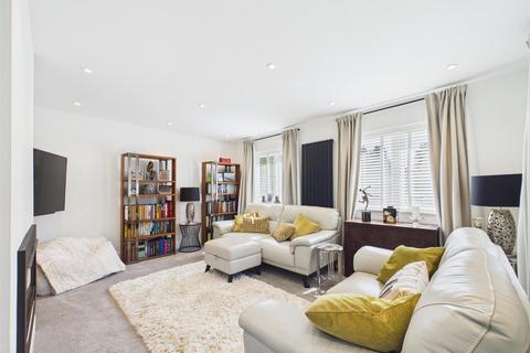 4 bedroom detached house for sale, Vence Close, Stamford
