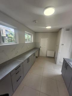 1 bedroom maisonette to rent, London Rd, Hounslow, TW3