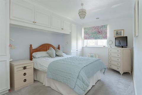 2 bedroom retirement property for sale, Alma Road, Reigate