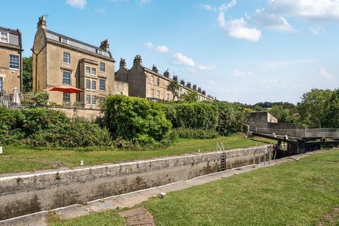 4 bedroom detached house to rent, Sydney Buildings Bath BA2