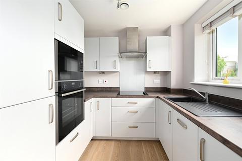 1 bedroom apartment for sale, Station Road, Hampshire RG27