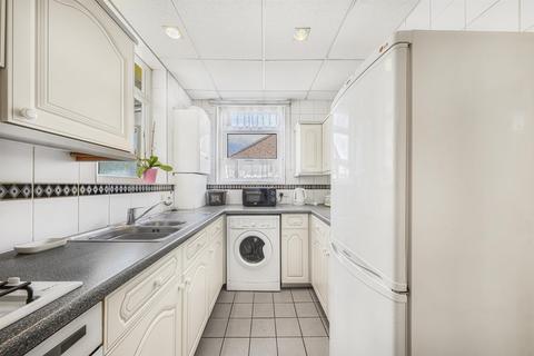 3 bedroom semi-detached bungalow for sale, Gunners Grove, London E4