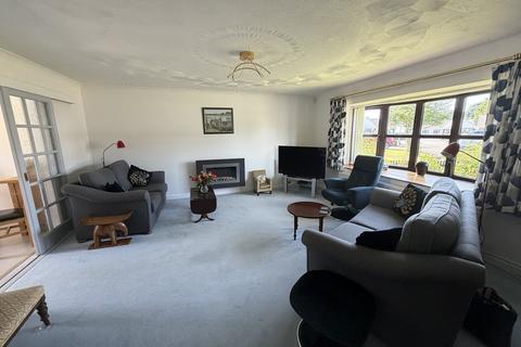 3 bedroom detached house for sale, Parc Cawdor, Ffairfach, Llandeilo, Carmarthenshire.