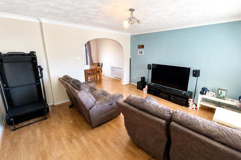 3 bedroom detached house for sale, Longmeadows, Morton, Bourne, Lincolnshire, PE10