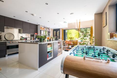 undefined, Glengall Road, Peckham, SE15