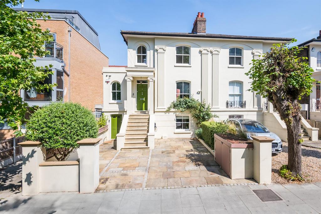 Detached house exterior