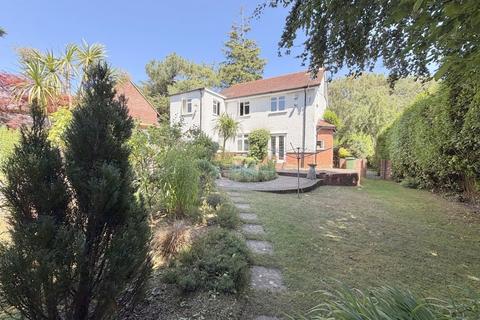 4 bedroom detached house for sale, Canford Cliffs Road, Poole, BH13