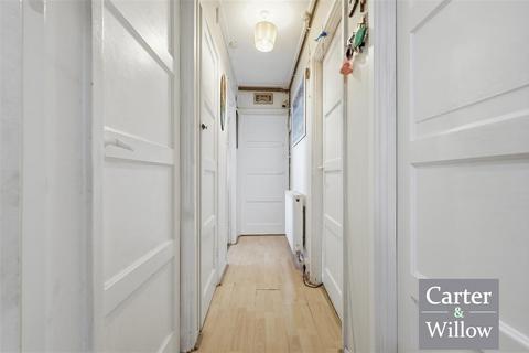 2 bedroom apartment for sale, Longbridge Road, Barking, Essex