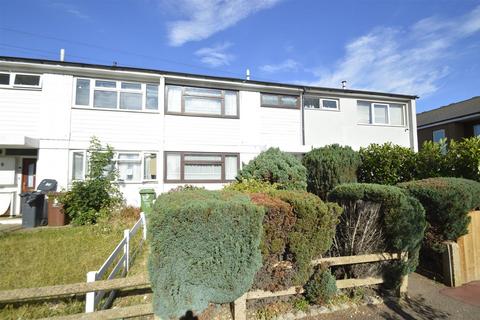 Bell Farm Avenue, Dagenham