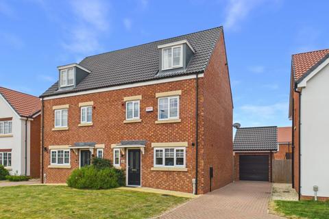 4 bedroom semi-detached house for sale, Park Road, Calverton, Nottingham