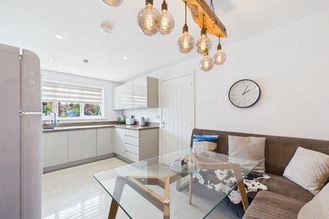 4 bedroom semi-detached house for sale, Park Road, Calverton, Nottingham