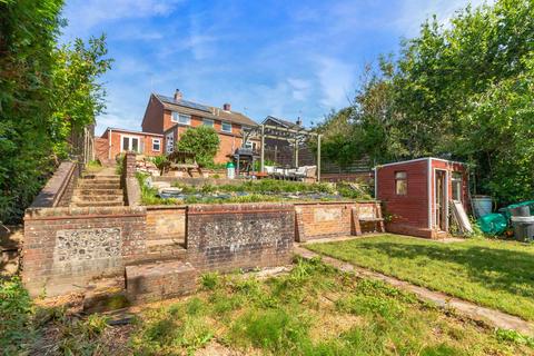3 bedroom semi-detached house for sale, Manor End, Uckfield TN22