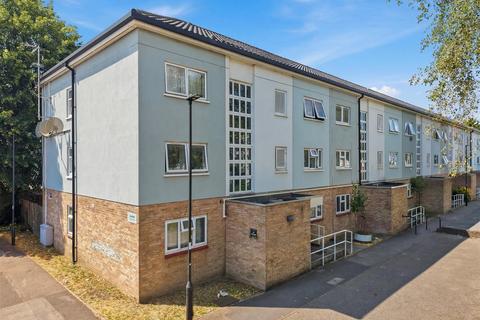 1 bedroom flat for sale, Old Road, Enfield