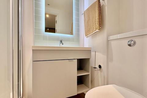 Flat share to rent, Trundleys Road