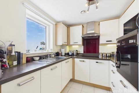 1 bedroom apartment for sale, North Marine Road, North Yorkshire YO12