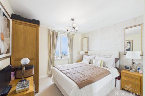 1 bedroom apartment for sale, North Marine Road, North Yorkshire YO12