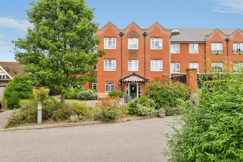 undefined, Elmside Walk, Hitchin