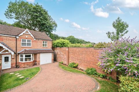 3 bedroom house for sale, Westminster Close, Rodley, Leeds, West Yorkshire, LS13