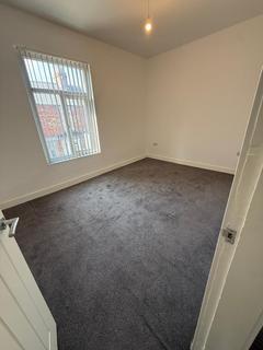 2 bedroom terraced house to rent, Tennyson Street, Middlesbrough