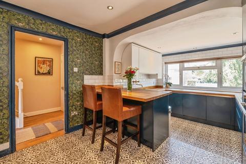 3 bedroom semi-detached house for sale, Valley Road, Billericay, Essex, CM11