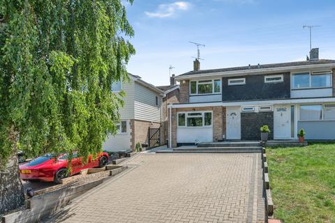 3 bedroom semi-detached house for sale, Valley Road, Billericay, Essex, CM11
