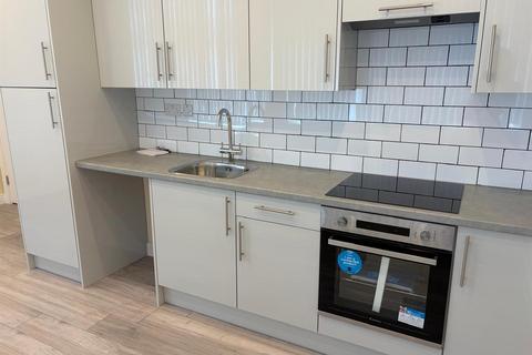 2 bedroom apartment to rent, 56 Manchester Road, Burnley