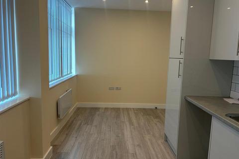 2 bedroom apartment to rent, 56 Manchester Road, Burnley