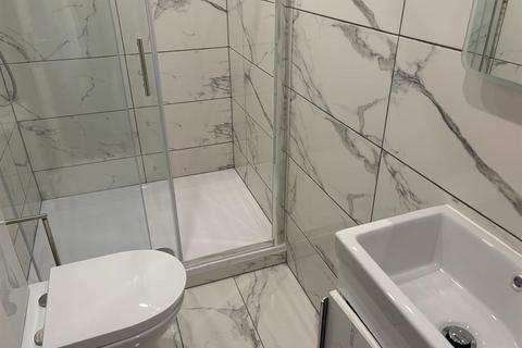 2 bedroom apartment to rent, 56 Manchester Road, Burnley