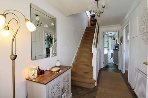 3 bedroom semi-detached house for sale, Powys Drive, Dinas Powys