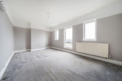 4 bedroom flat to rent, Hook Rise North, Surbiton, KT6