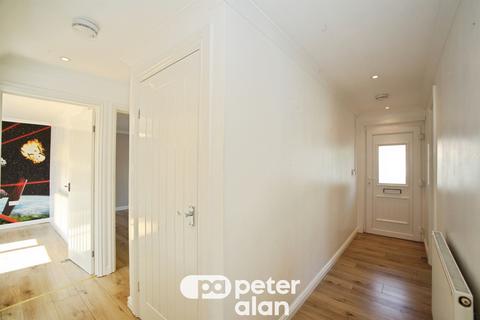 2 bedroom maisonette for sale, Watton Close, Llanishen, Cardiff