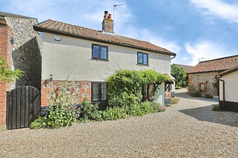 3 bedroom character property for sale, The Street, Sporle